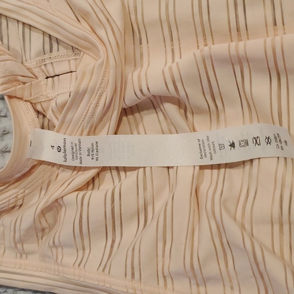 Lululemon Top Meet Halfway Tank in Striped Butter Pink 4 (#25) - Picture 7 of 8